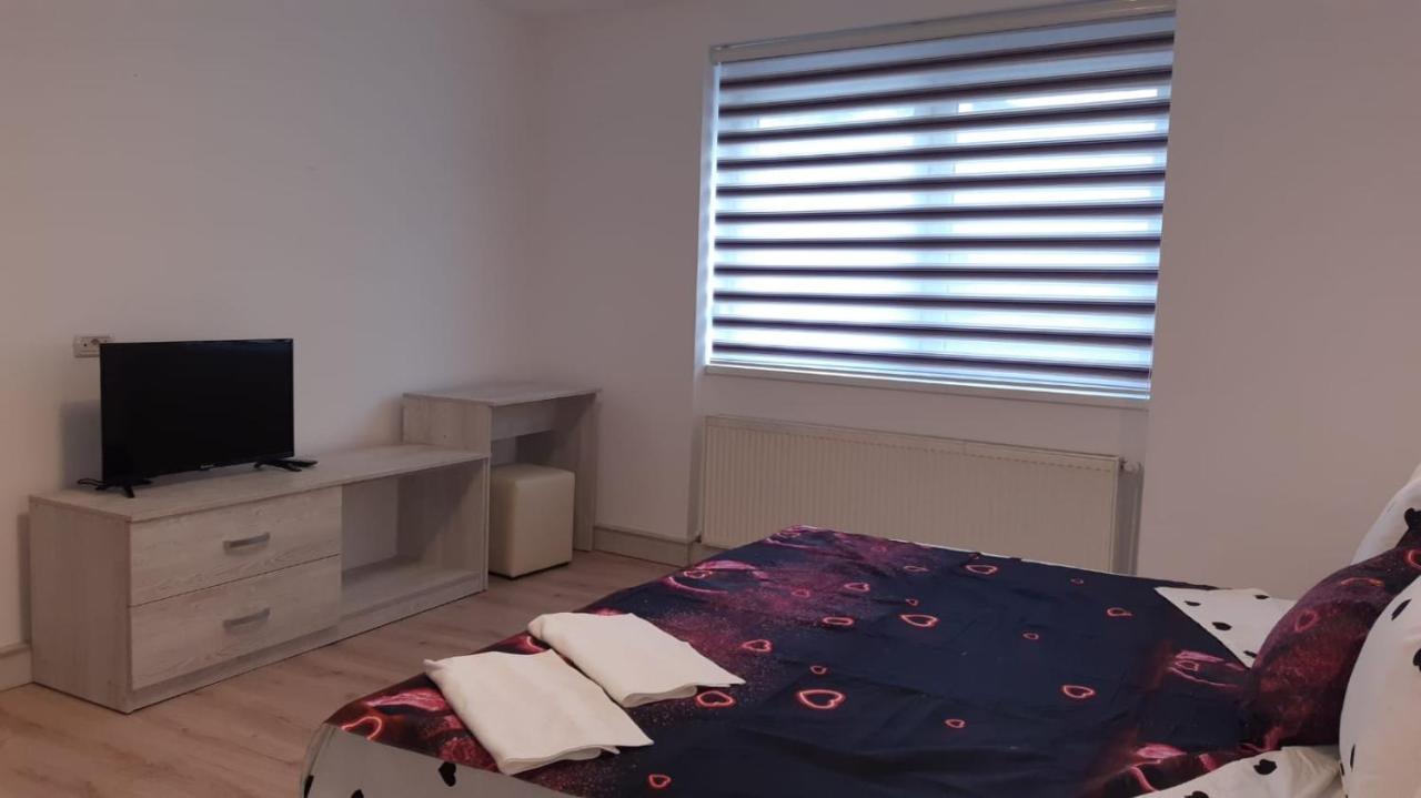 Calypso Rooms Fagaras Luaran gambar