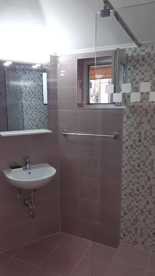 Calypso Rooms Fagaras Luaran gambar