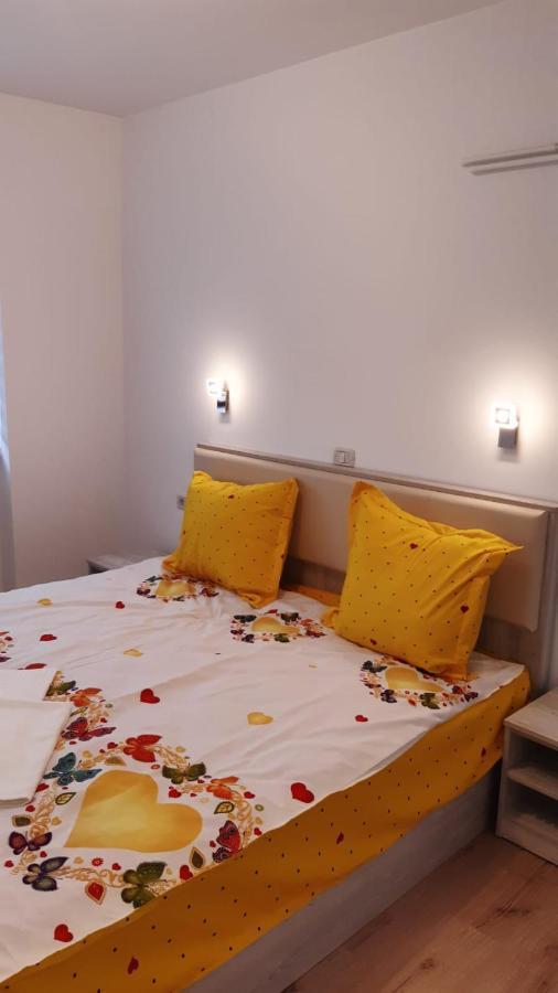 Calypso Rooms Fagaras Luaran gambar