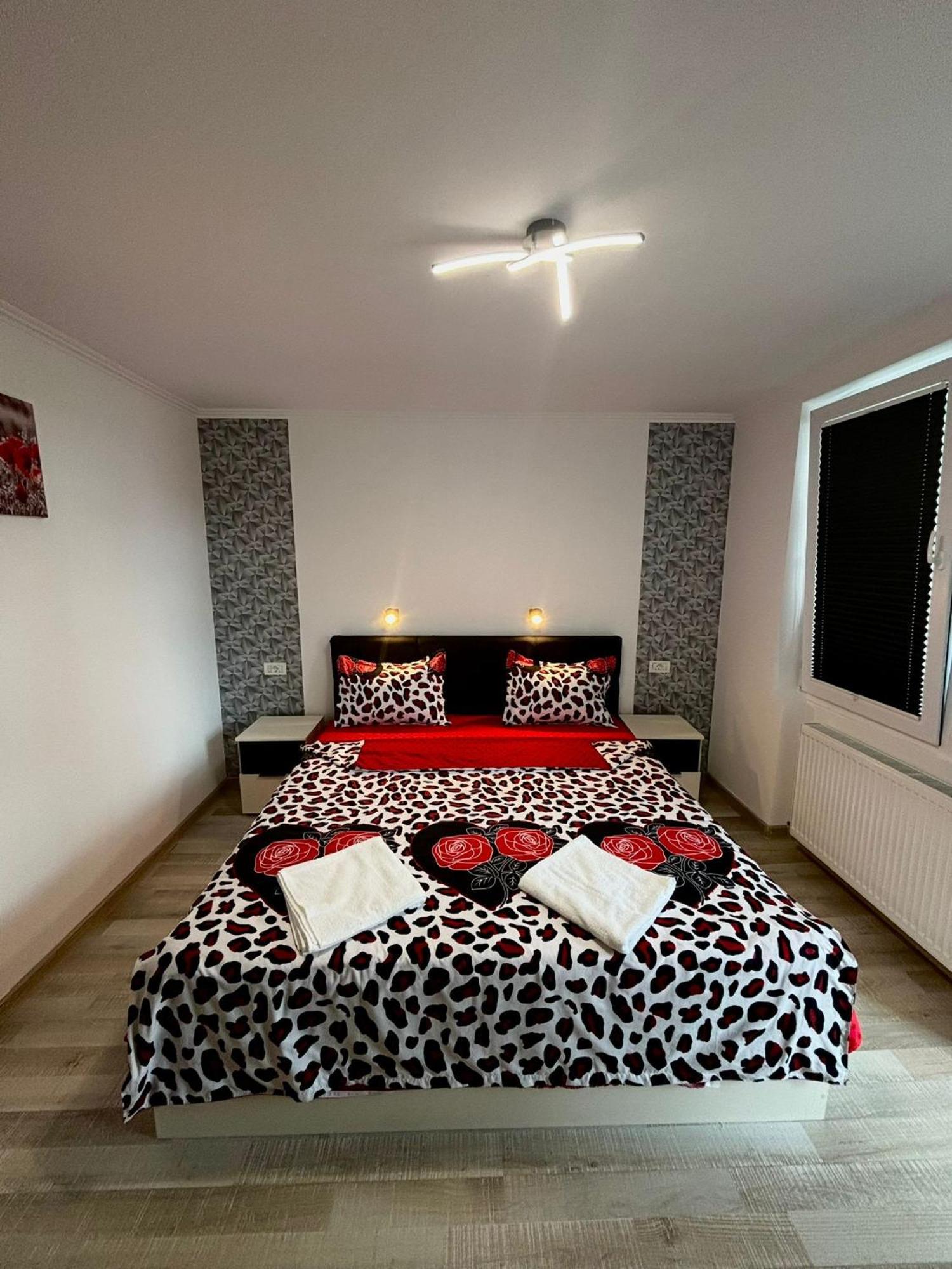 Calypso Rooms Fagaras Luaran gambar